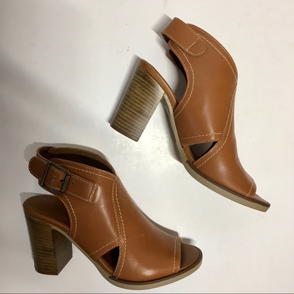 Bella Vita Viv Italy Leather Block Heel Sandals 5M - Picture 9 of 16